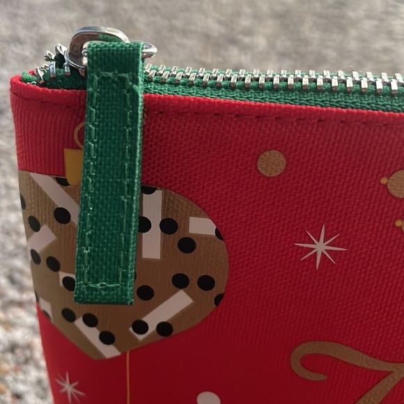 Kiehl’s limited edition Maite Franchi Christmas makeup bag - Picture 5 of 6